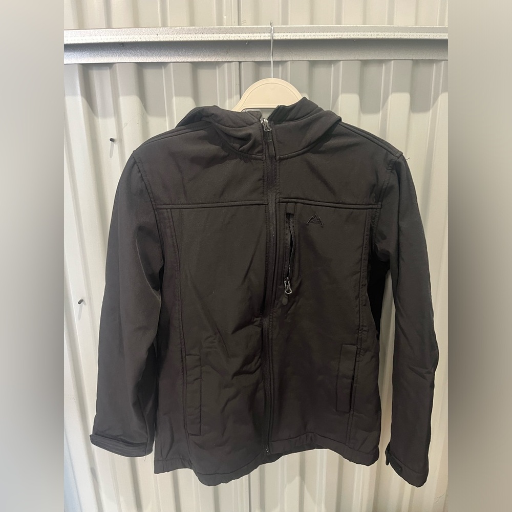 Jacket and sweaters!! Good condition, boys clothes